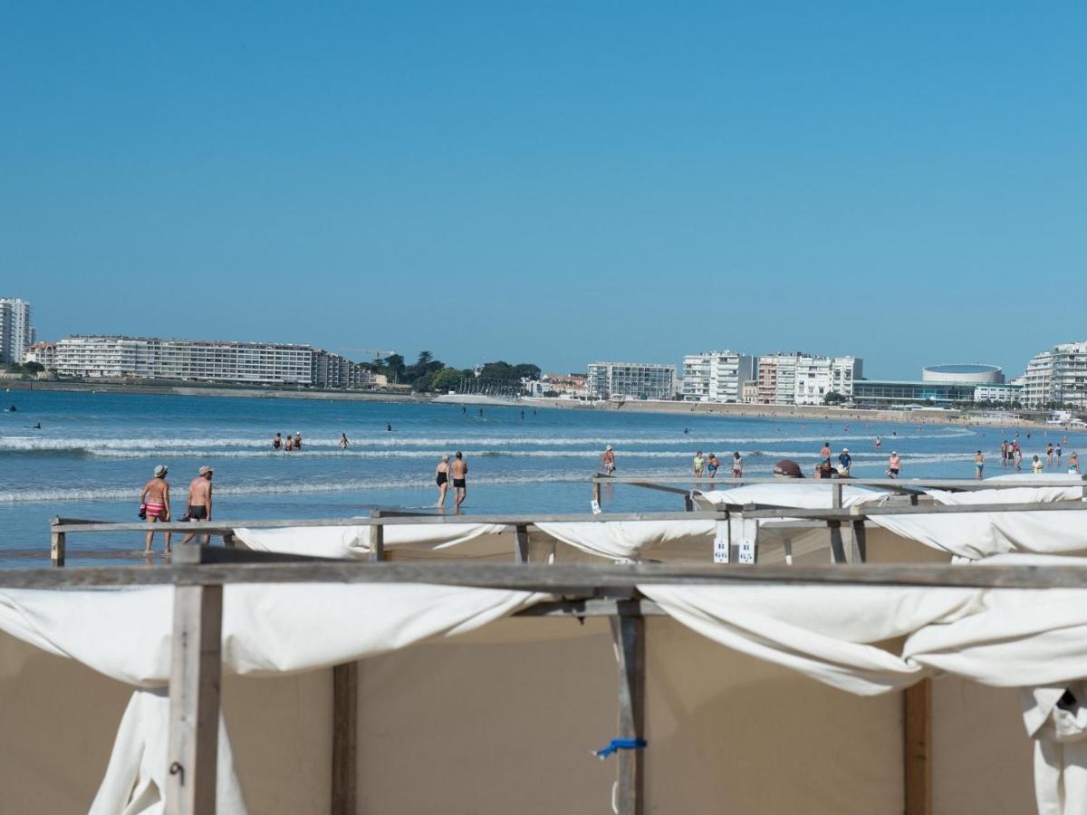 Appartement T2 Face Plage Avec Balcon, Cuisine Equipee Et Tv - Fr-1-92-908 Les Sables-dʼOlonne Buitenkant foto