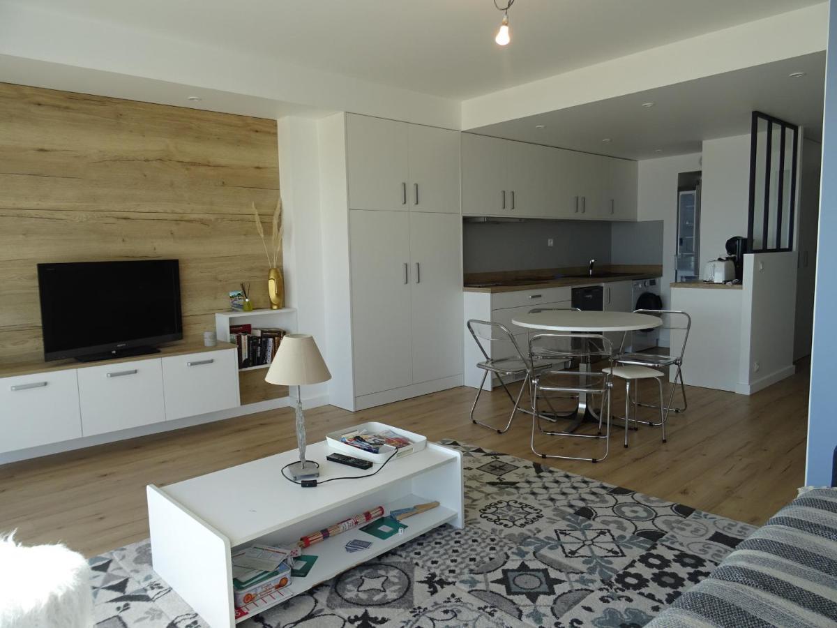 Appartement T2 Face Plage Avec Balcon, Cuisine Equipee Et Tv - Fr-1-92-908 Les Sables-dʼOlonne Buitenkant foto